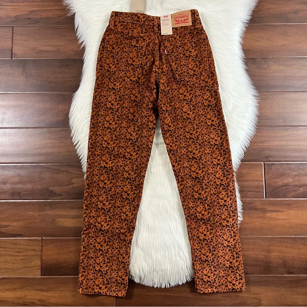 Levi's Size 26 Leopard Ginger Corduroy Wedgie Straight Pants‎ - Picture 8 of 11